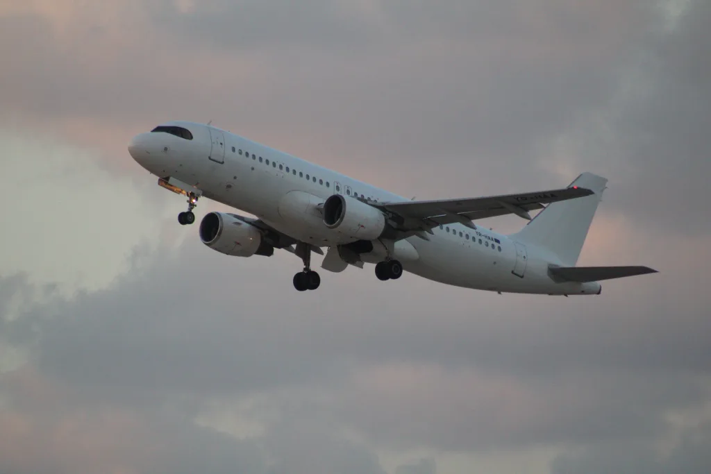 YR-HAA · Airbus A320 at Ben Gurion International Airport