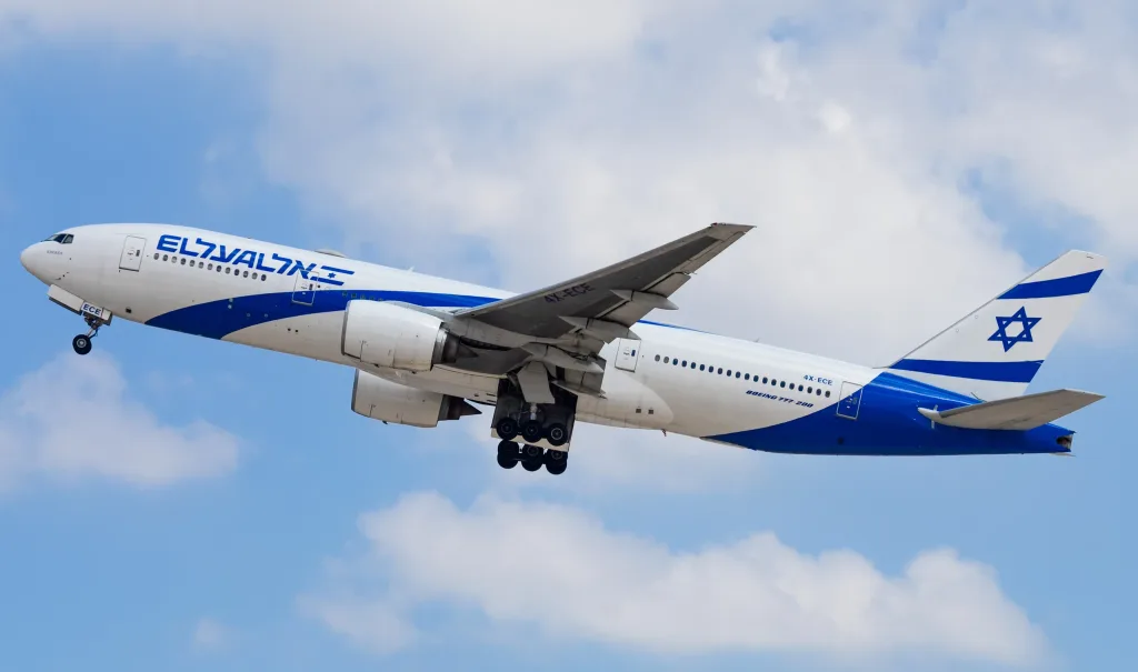 4X-ECE · Boeing 777-200 at Ben Gurion International Airport