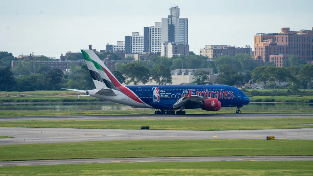A6-EOD · Airbus A380-800 at John F. Kennedy International Airport (photo 6 of 6)