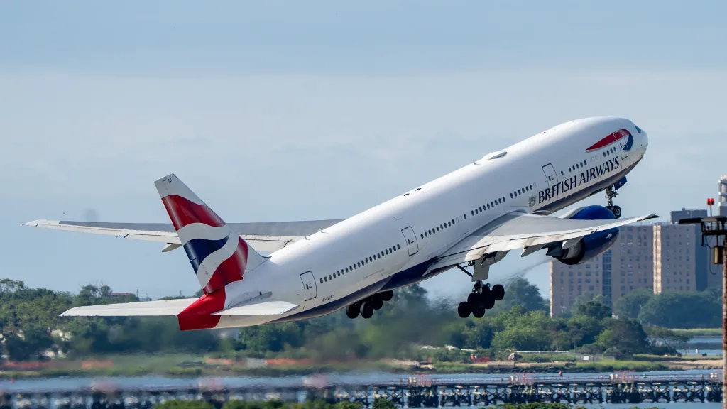G-VIIC · Boeing 777-200 at John F. Kennedy International Airport (photo 1 of 2)