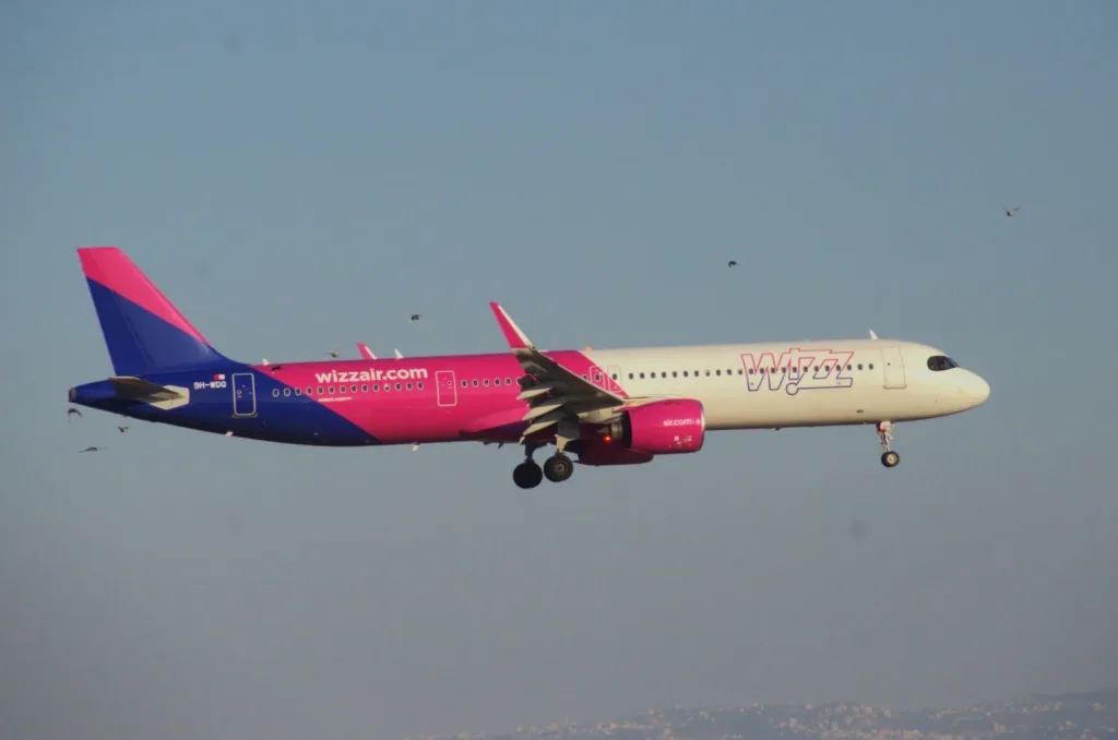 9H-N0O at Ben Gurion International Airport