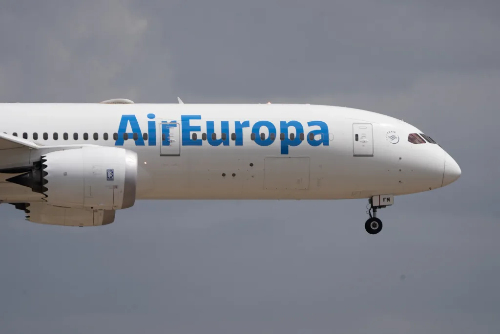 EC-NFM · Boeing 787-9 at Ben Gurion International Airport (photo 3 of 3)