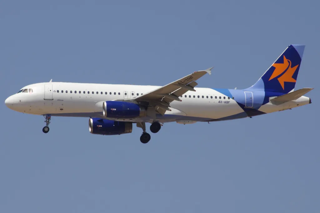 4X-ABF · Airbus A320-232 at Ben Gurion International Airport