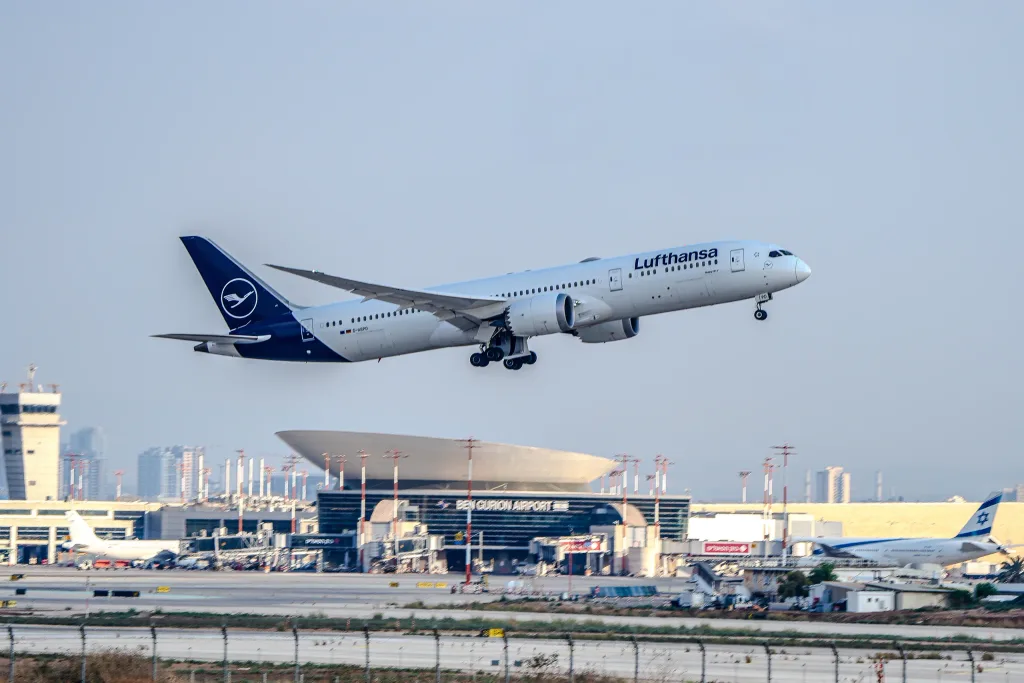 D-ABPD · Boeing 787-9 at Ben Gurion International Airport (photo 8 of 8)