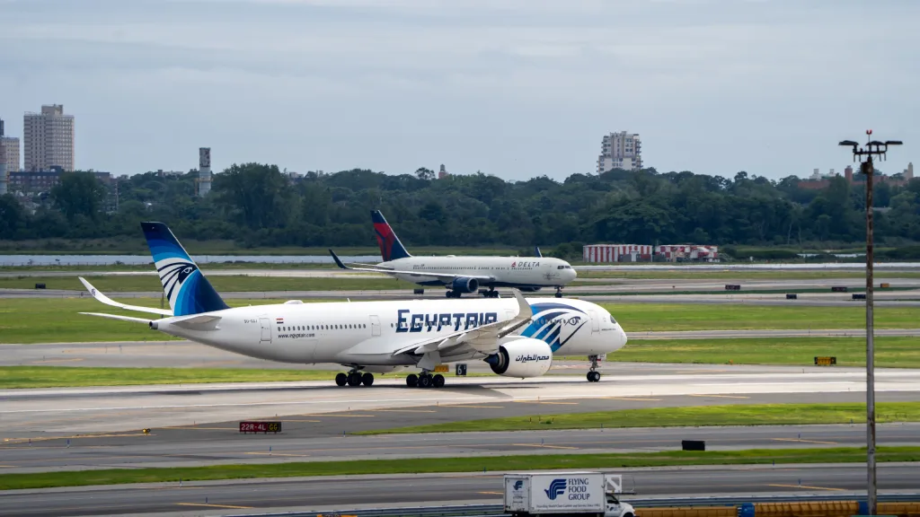 SU-GGJ · Airbus A350-900 at John F. Kennedy International Airport (photo 2 of 3)