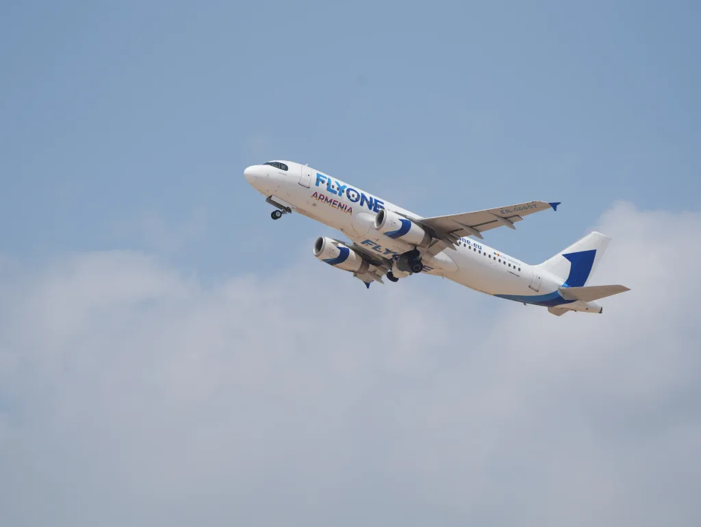 ER-00007 · Airbus A320 at Ben Gurion International Airport