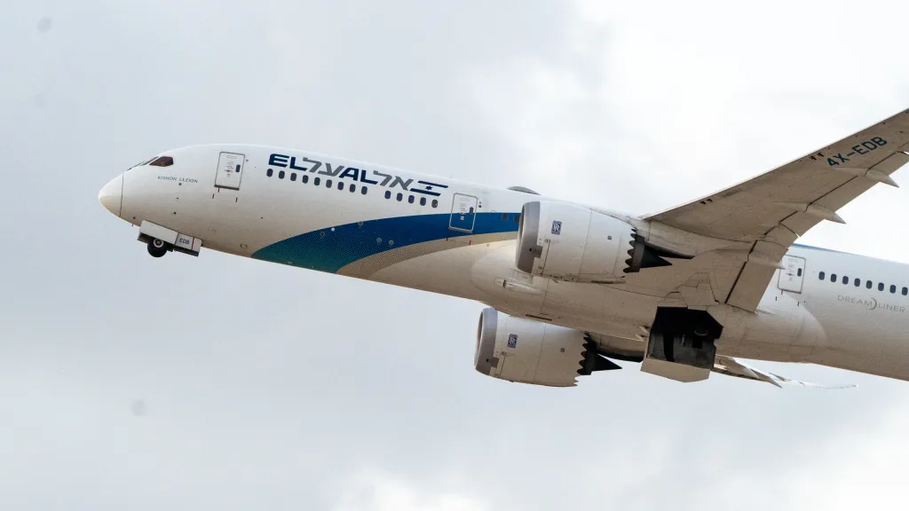 4X-EDB · Boeing 787-9 at Ben Gurion International Airport (photo 1 of 2)