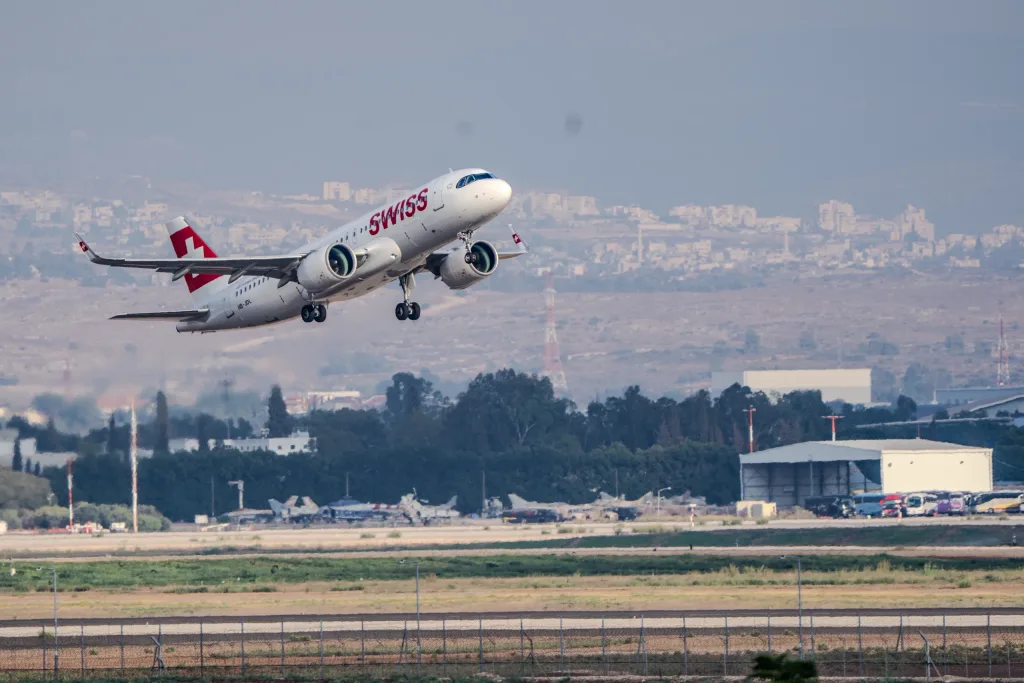 HB-JDL · Airbus A320neo at Ben Gurion International Airport (photo 3 of 3)