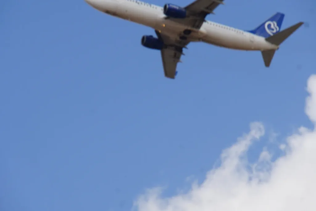 9H-HLY · Boeing 737-800 at Ben Gurion International Airport (photo 4 of 9)