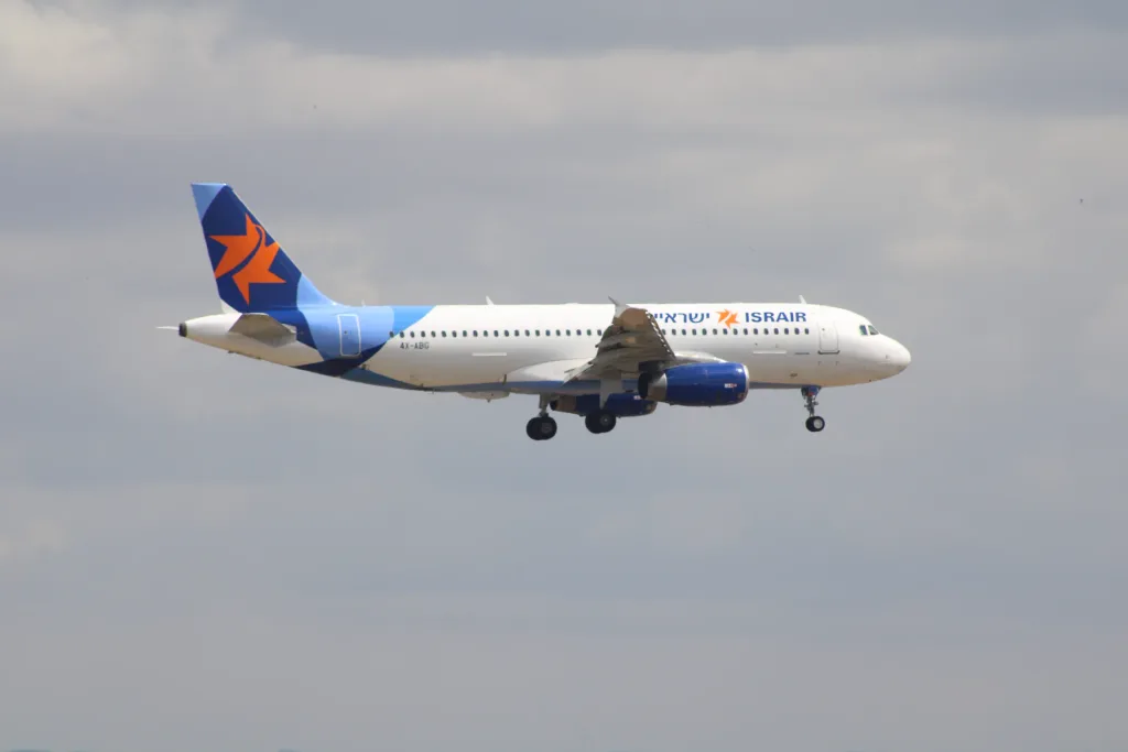 4X-ABG · Airbus A320 at Ben Gurion International Airport