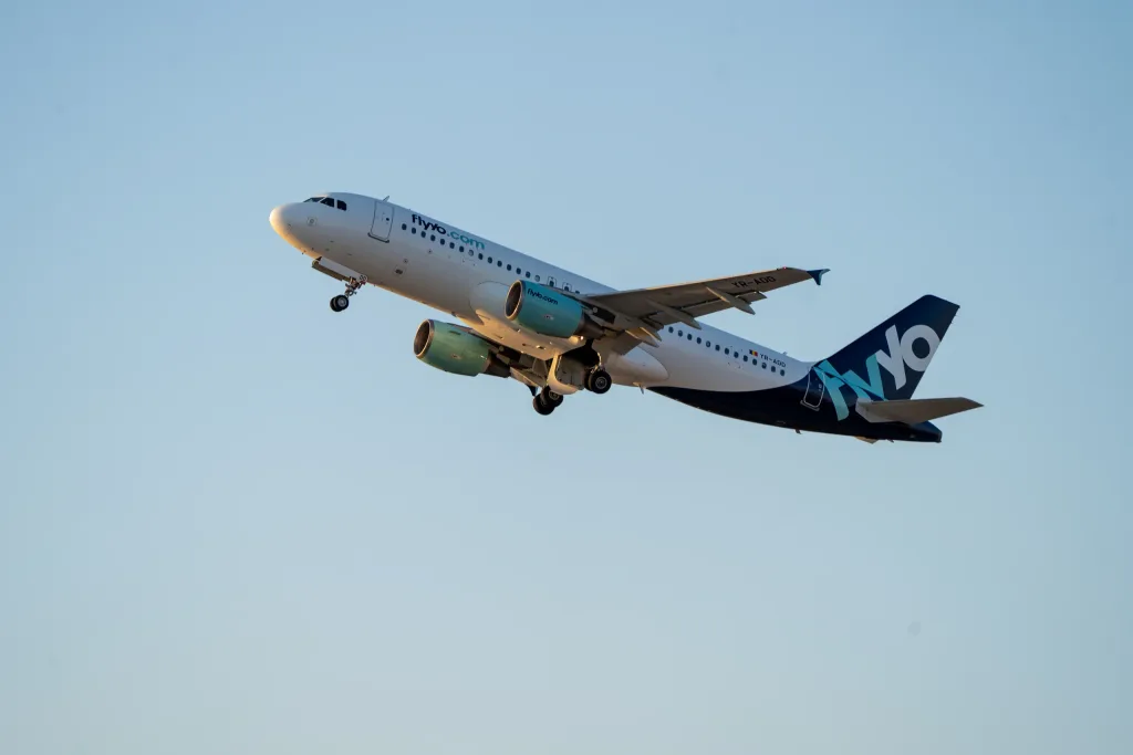 YR-ADD · Airbus A320 at Ben Gurion International Airport