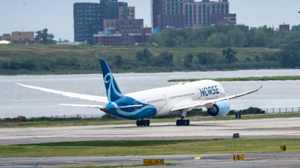 LN-LNO · Boeing 787-9 at John F. Kennedy International Airport