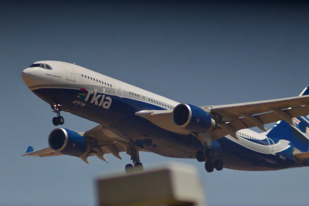 9H-ALC · Airbus A330-200 at Ben Gurion International Airport