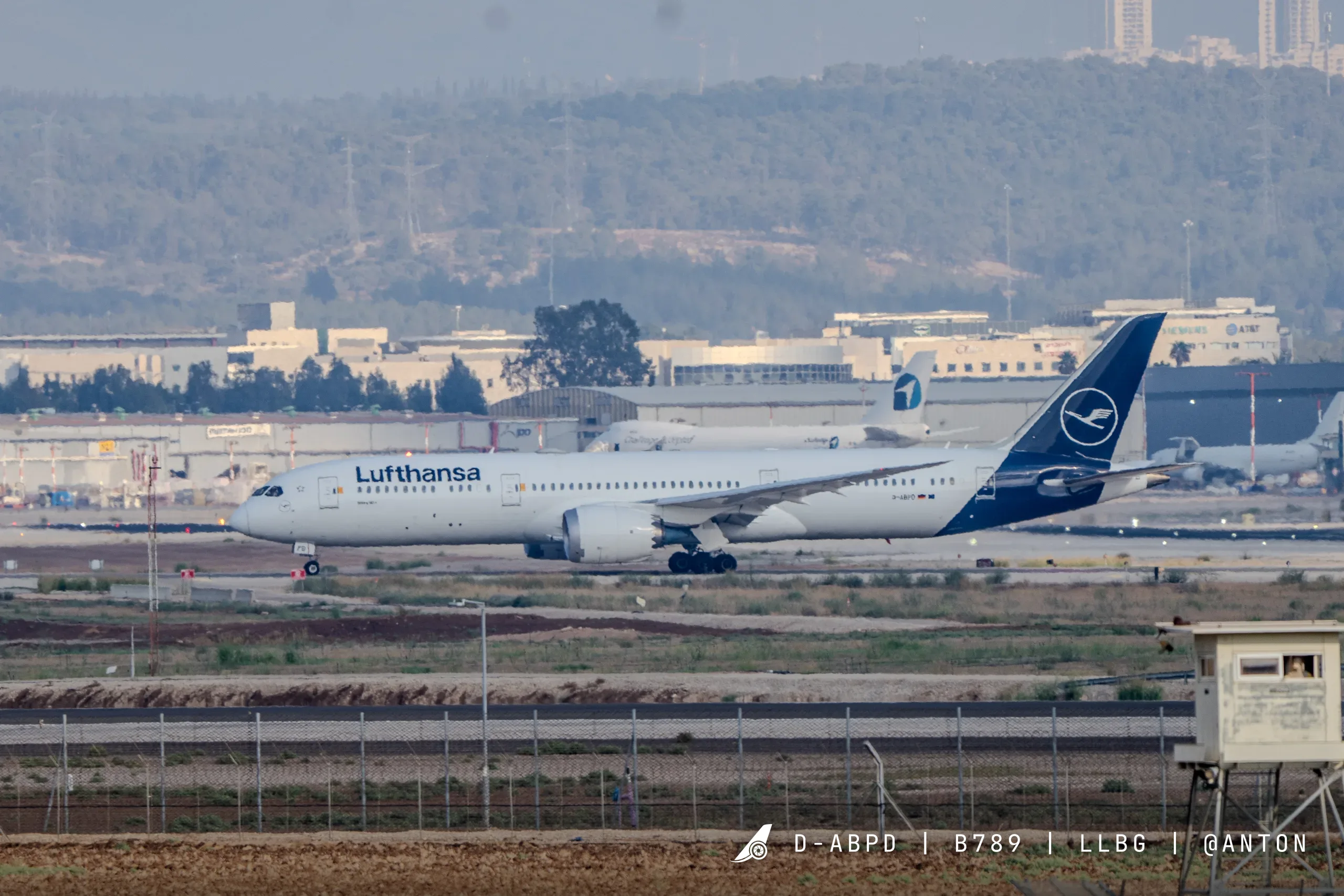 D-ABPD · Boeing 787-9 at Ben Gurion International Airport (photo 4 of 8)