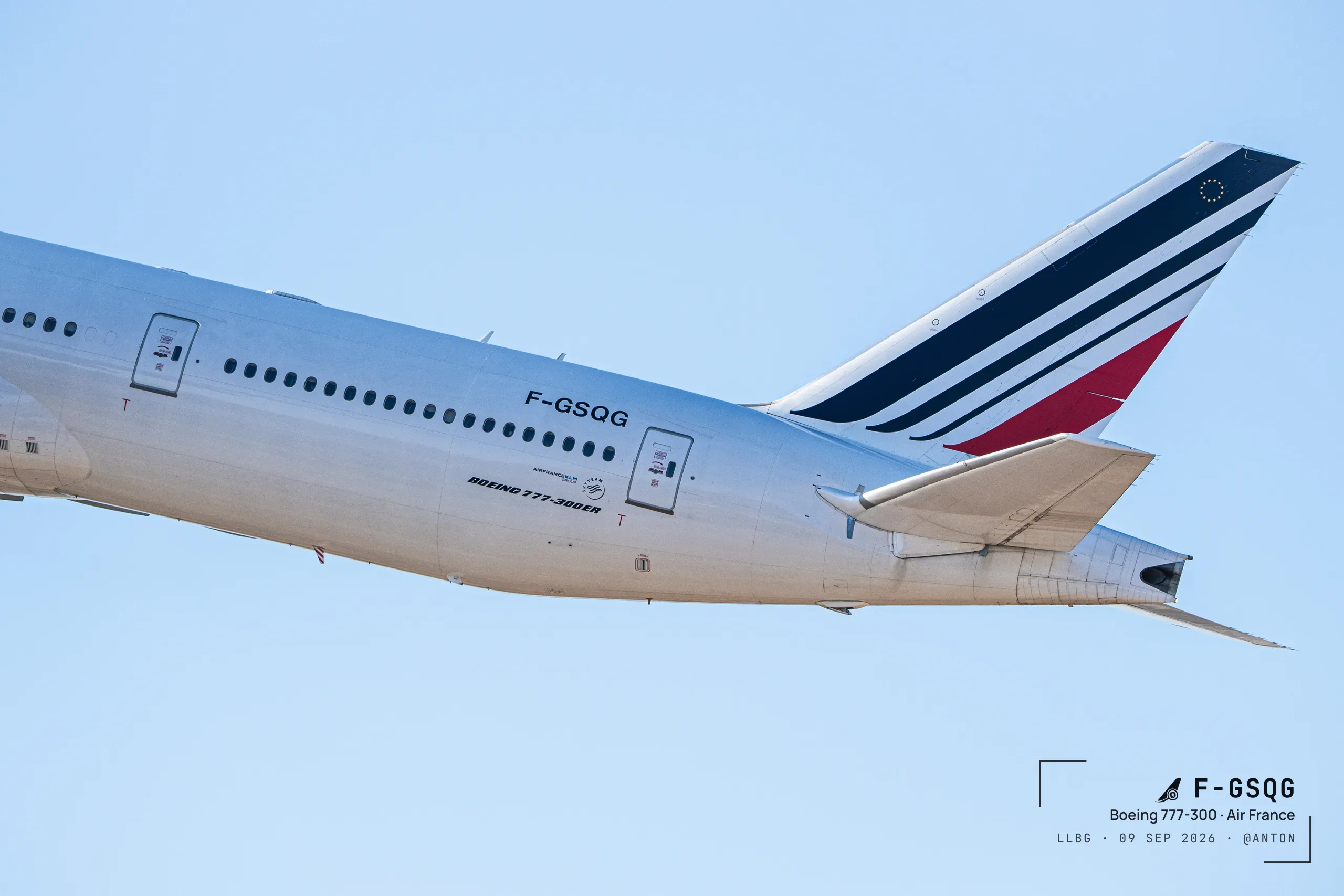 F-GSQG · Boeing 777-300 at Ben Gurion International Airport (photo 3 of 4)