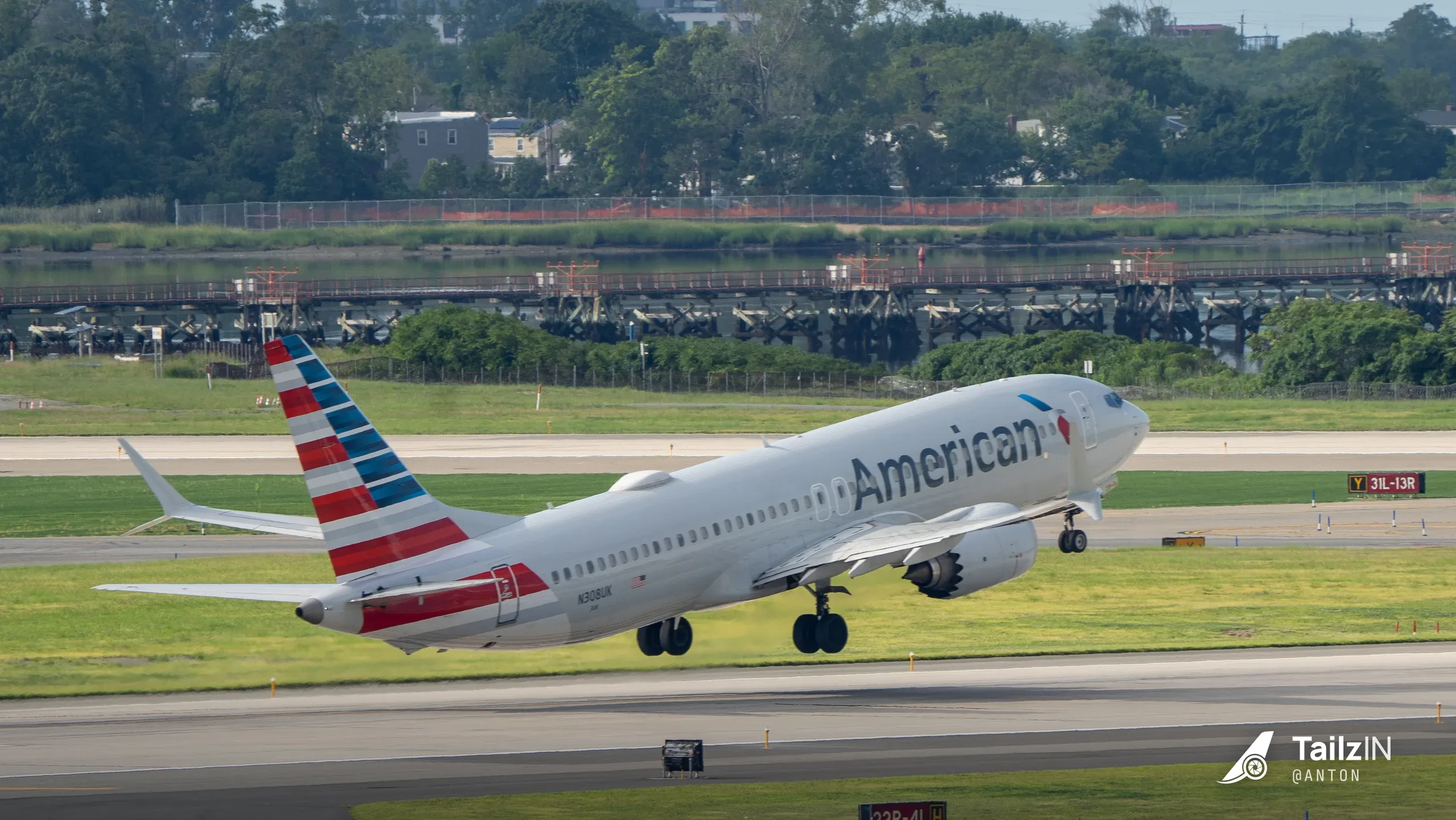 N308UK · Boeing 737 MAX 8 at John F. Kennedy International Airport (photo 3 of 3)