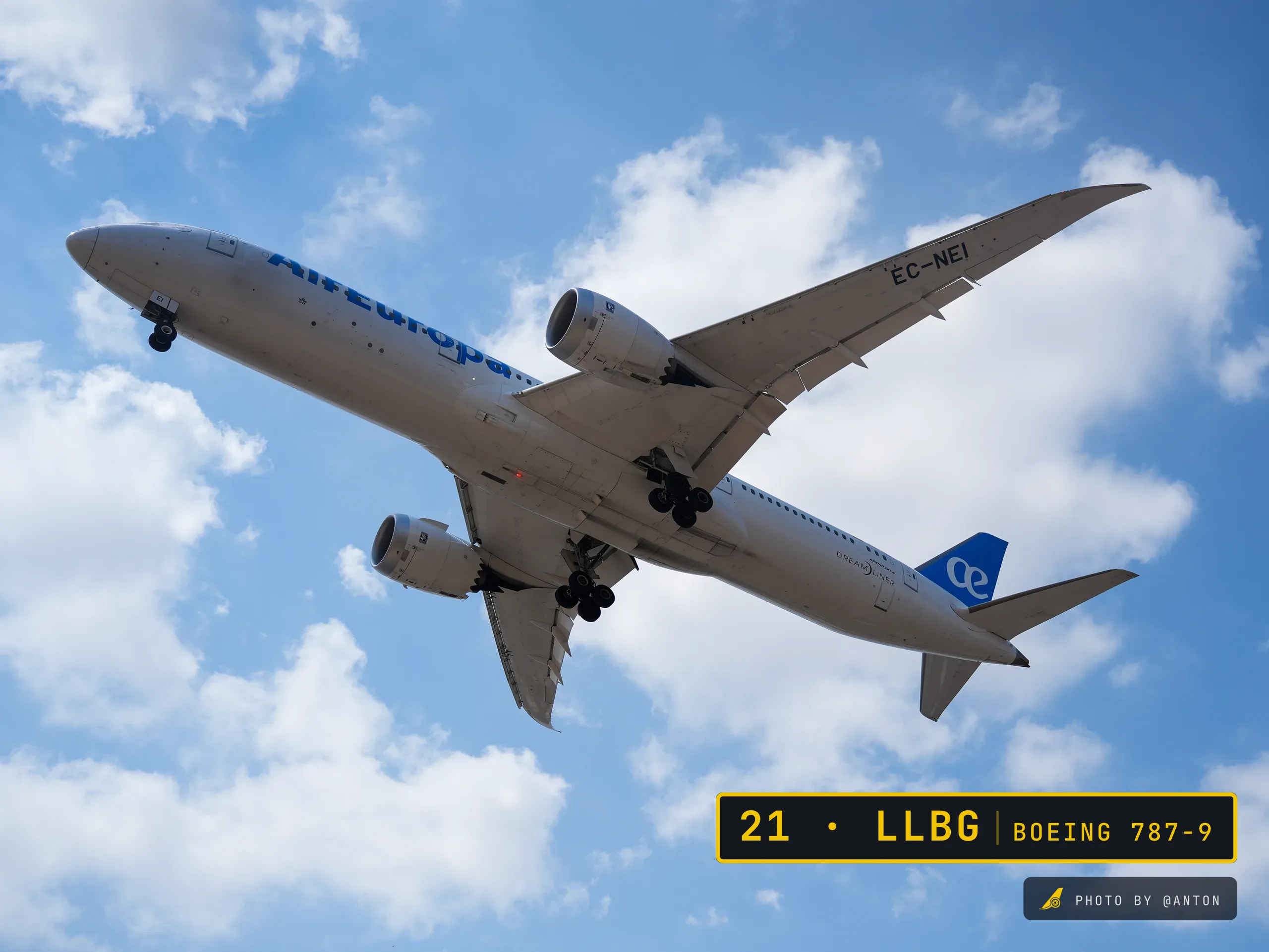 EC-NEI · Boeing 787-9 at Ben Gurion International Airport (photo 2 of 2)
