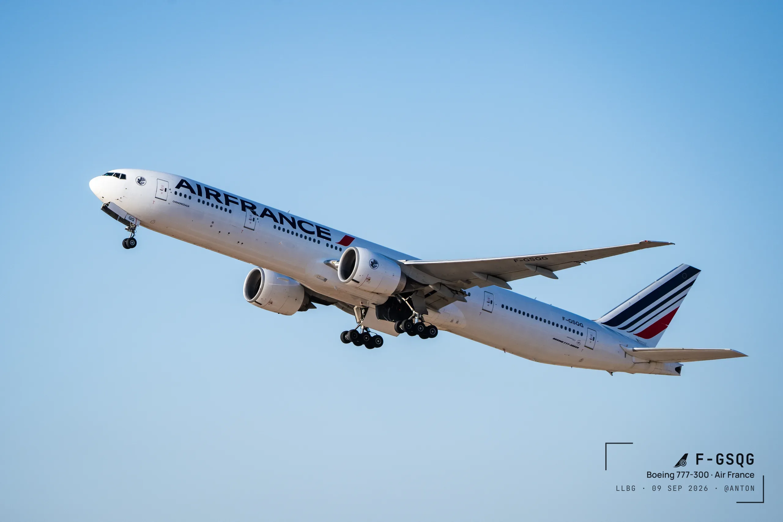 F-GSQG · Boeing 777-300 at Ben Gurion International Airport (photo 4 of 4)