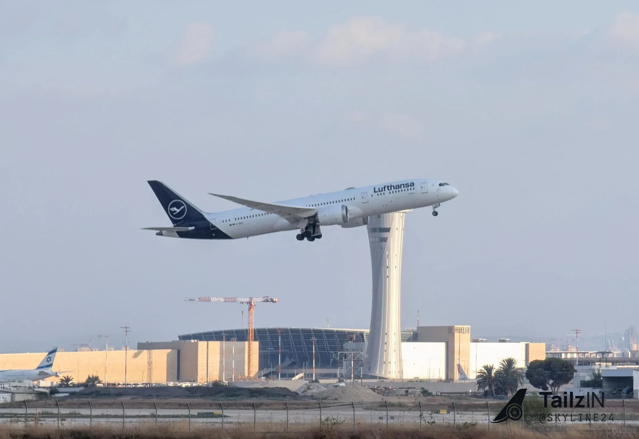D-ABPD · Boeing 787-900 at Ben Gurion International Airport (photo 3 of 5)