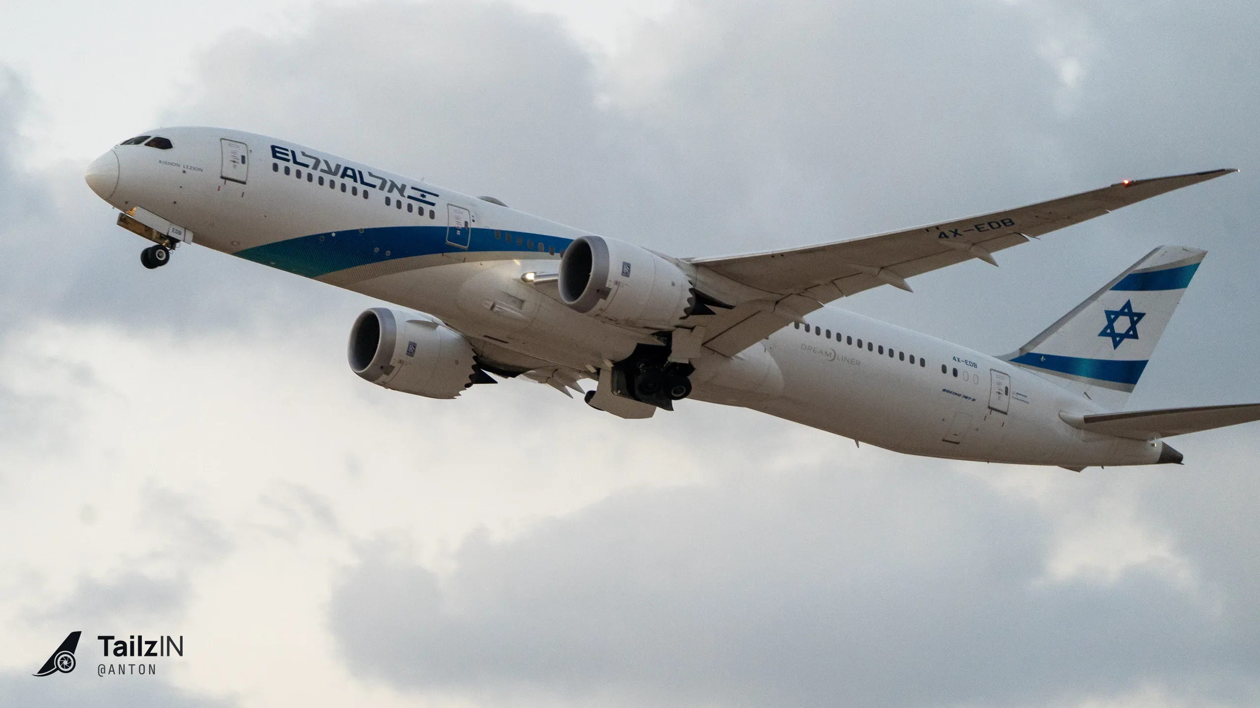 4X-EDB · Boeing 787-9 at Ben Gurion International Airport (photo 2 of 2)